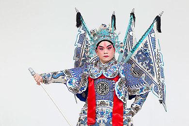 《最终幻想7：重制过渡版》已上架Epic 售价446元